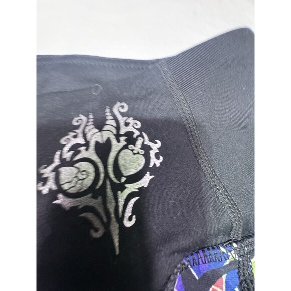 Torrid Disney Villains Shattered Print Black Active Legging Evil queen 0 plus - Picture 4 of 8